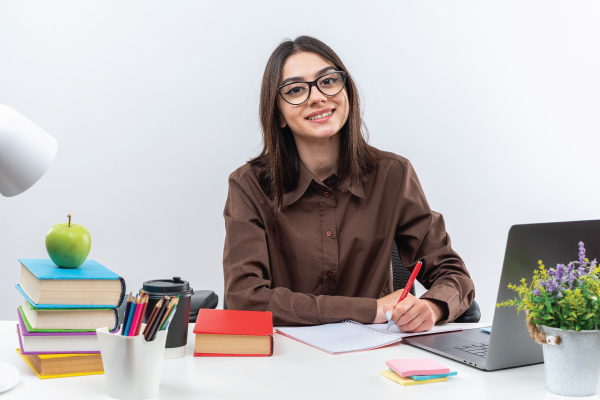 Upgrade-career-path-with-MBA-distance-course